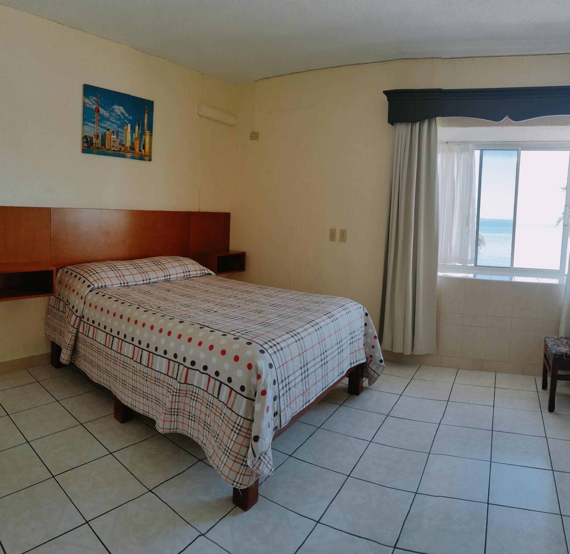 Hotel Pekin La Paz Szoba fotó