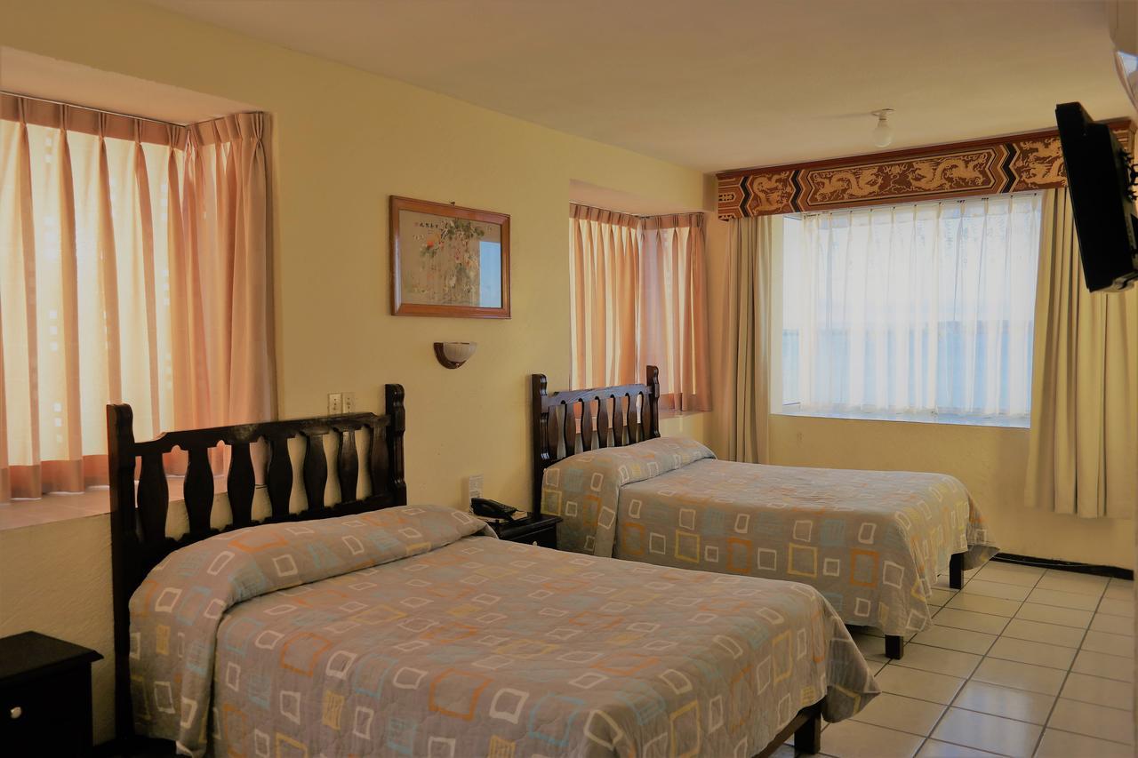 Hotel Pekin La Paz Kültér fotó