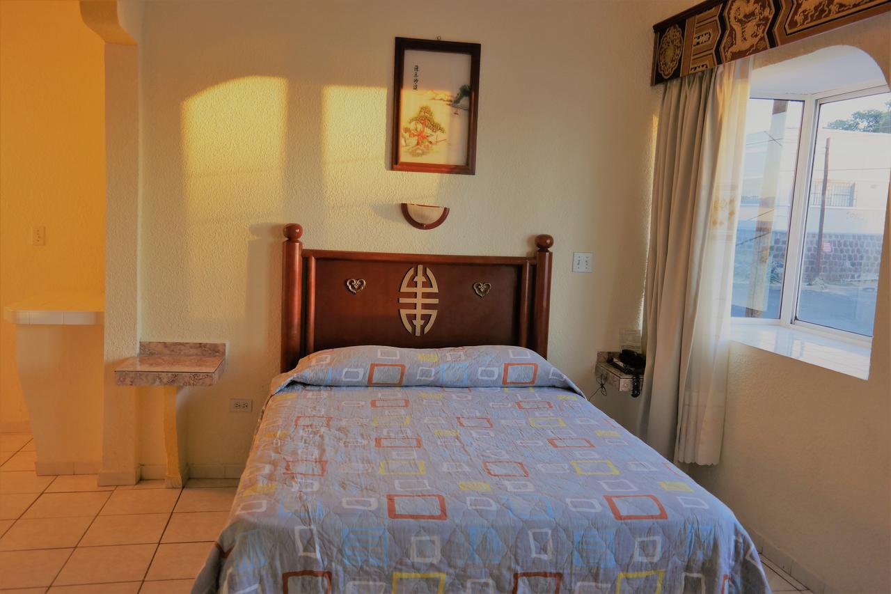 Hotel Pekin La Paz Kültér fotó