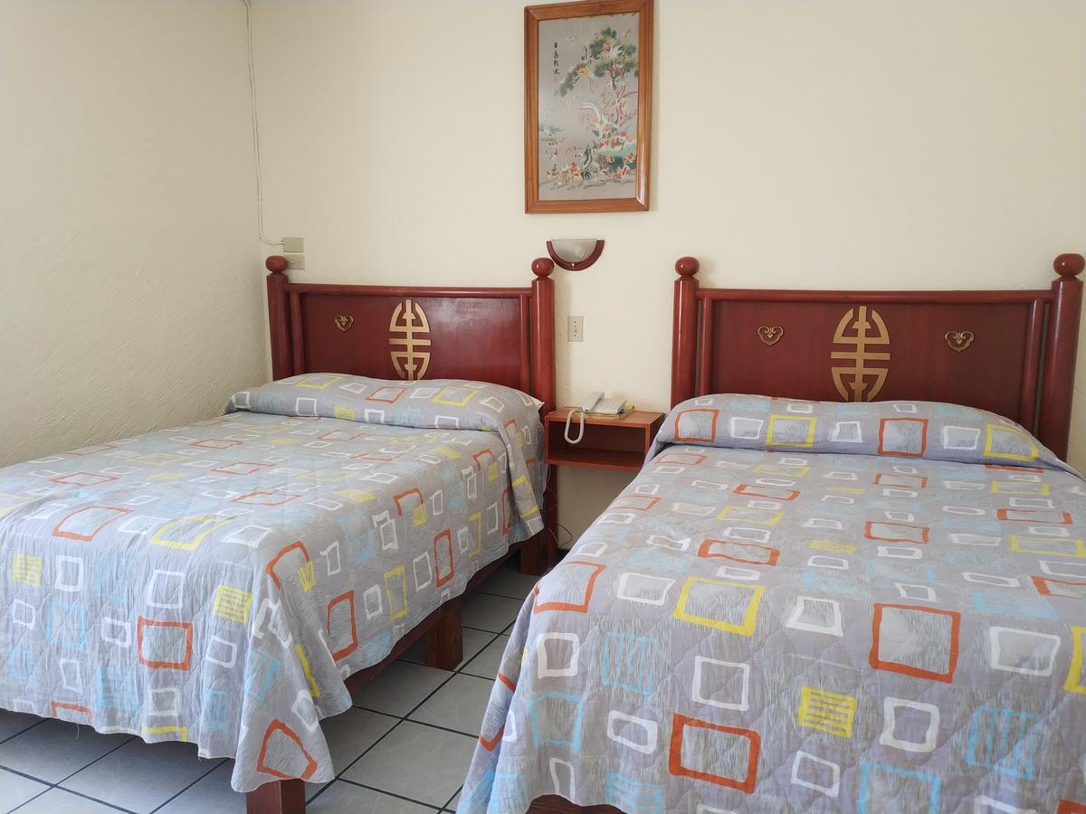 Hotel Pekin La Paz Kültér fotó